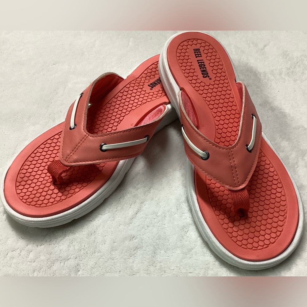 Reel Legends Coral Slip-On Sandals Size 9 Nautical Style